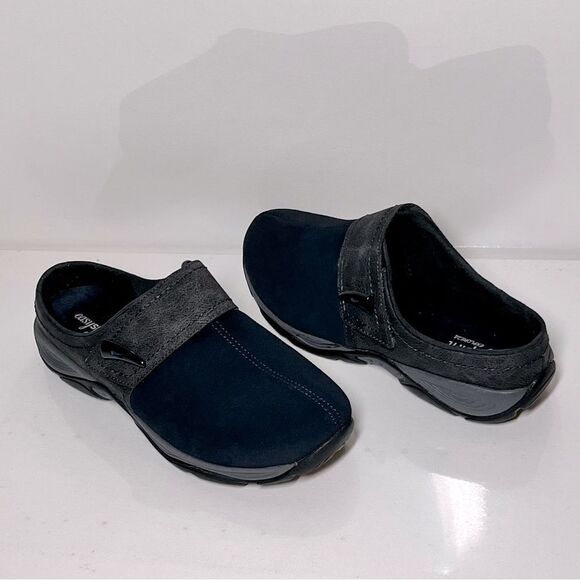 Easy Spirit Esalanna Round Toe Slip-on Suede Mules - Picture 4 of 7